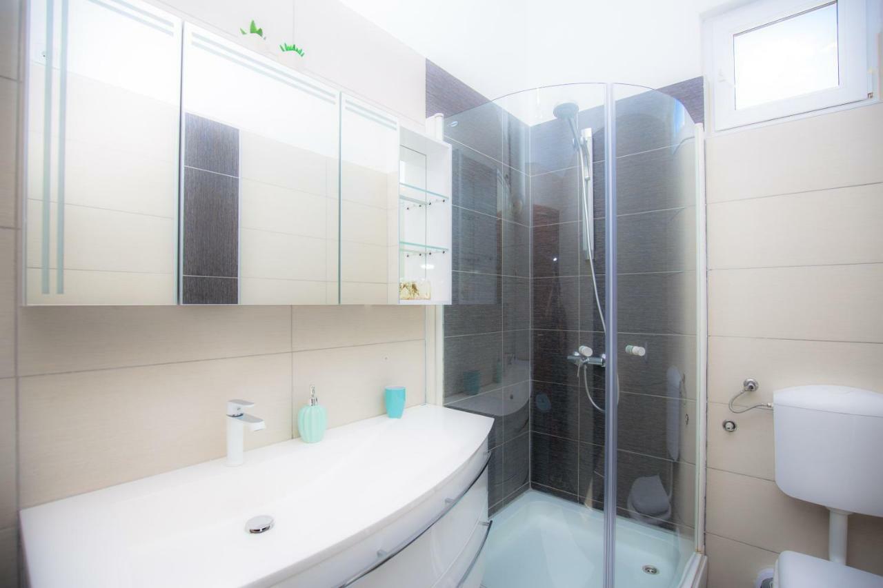 Apartman Marko Примоштен Экстерьер фото
